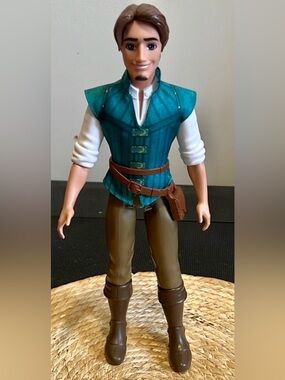 DISNEY - TANGLED’S FLYNN RYDER BARBIE DOLL - COLLECTIBLE